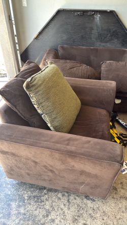 Three piece couch set plus table