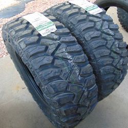 2 New Old Stock LT 295 70 17 Kumho Road Venture MT71 Tires 10PLY Date 2022