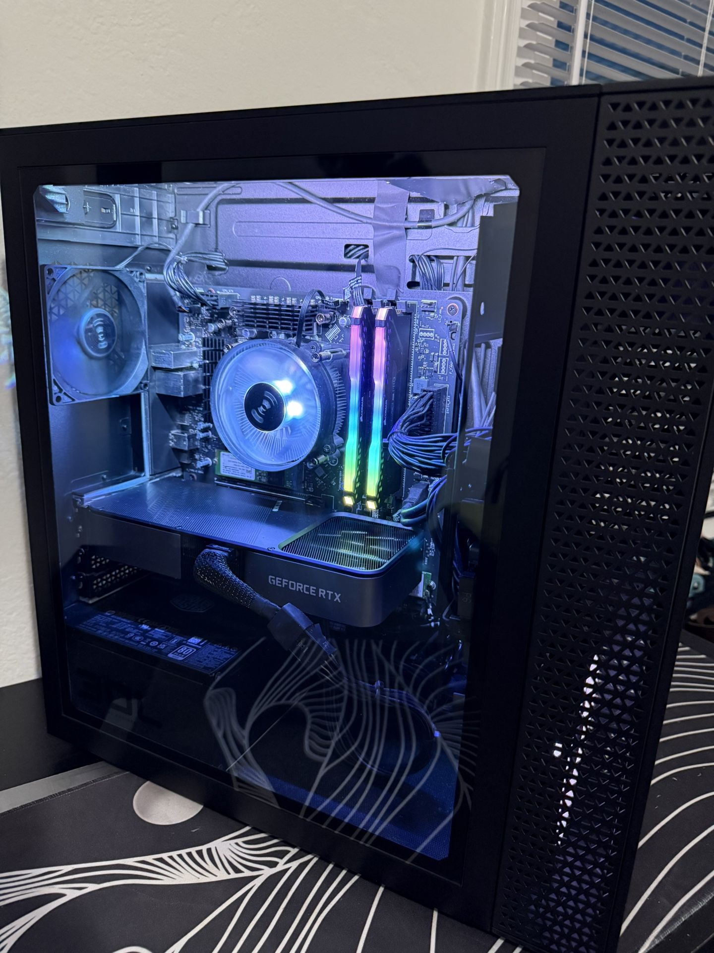 Gaming PC OMEN 30L Ryzen 5 | RTX 3070 | runs any game