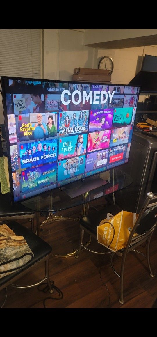 Thin & Smart Sony 55" TV XBR model (very good) (search online how much is Sony 55" TVs)