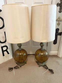 2x Vintage Hollywood Regency MCM Amber Glass Globe Diffuser Brass Table Lamp 