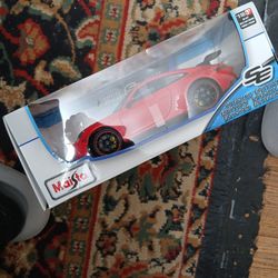 Porshe 911 GT3 SE Maisto Colectible