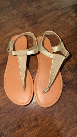 Girls sandals size 2.5