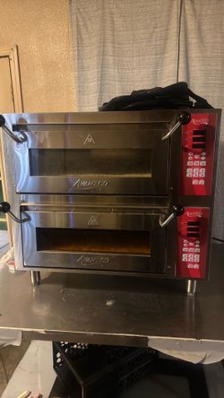Pizza machine