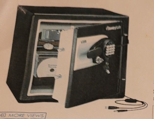 SENTRY FIRE & WATER RESISTANT SAFE