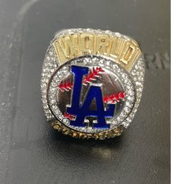 Dodgers ring 2024 Betts ring with the box