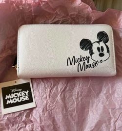 Mickey Mouse Wallet w/ Wristlet