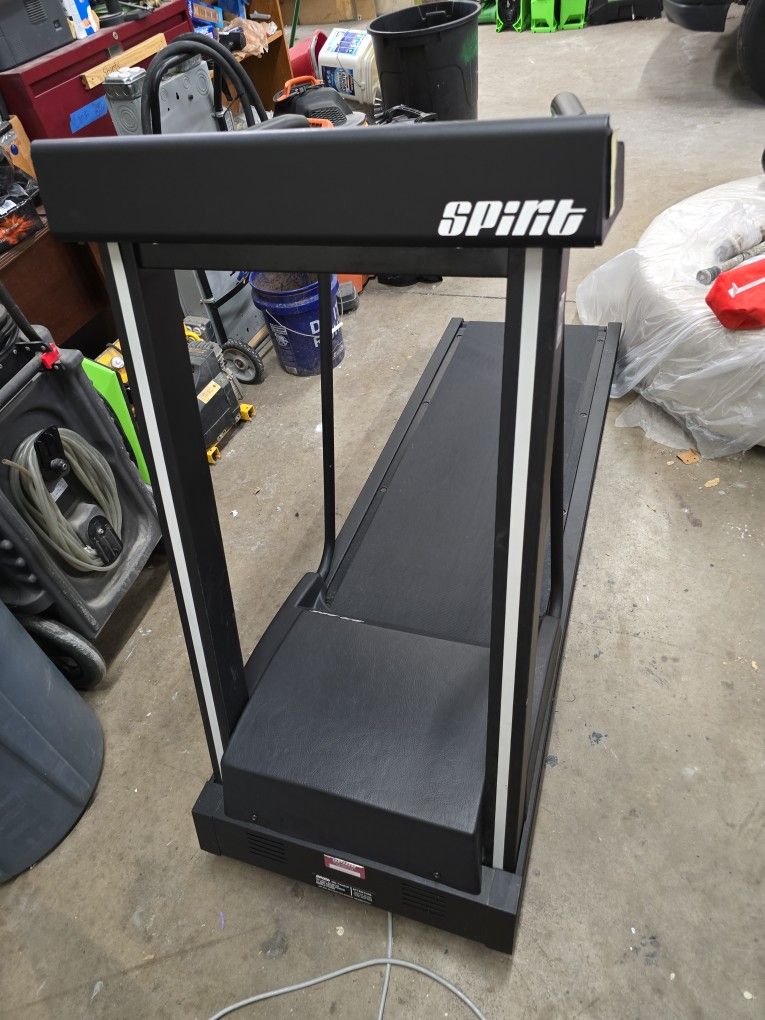 Spirit Treadmill
