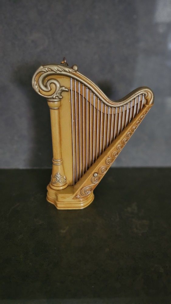 Musical Ornament Harp