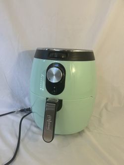 Dash Deluxe Air Fryer And Oven Cooker