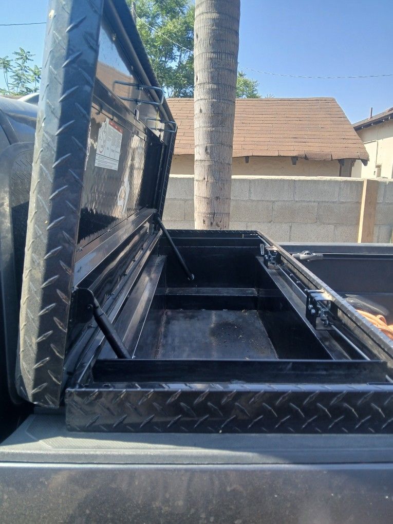 Husky Tool Box $180 OBO