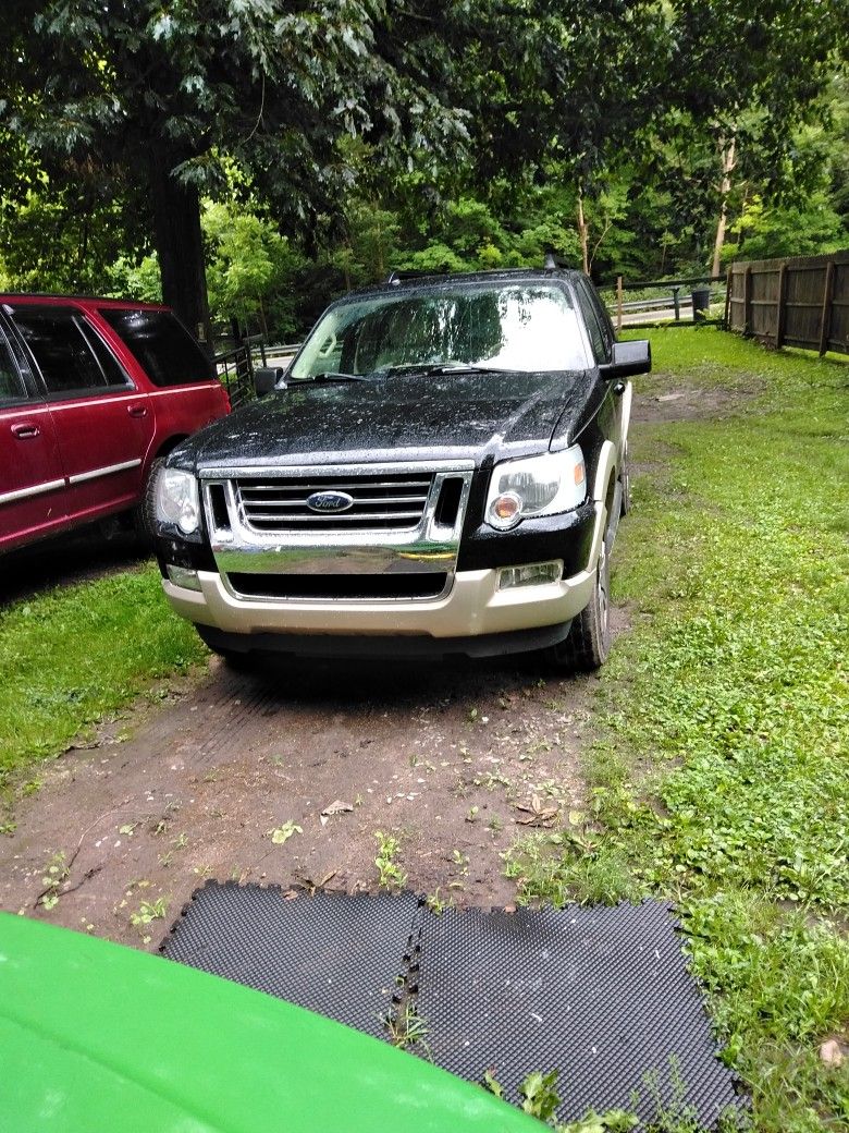 2008 Ford Explorer Eddie Bauer