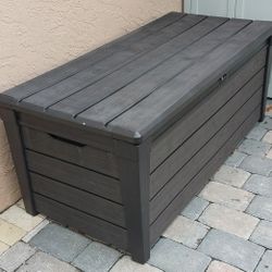 Patio Storage Bench For Tools Or Pool Suplies 