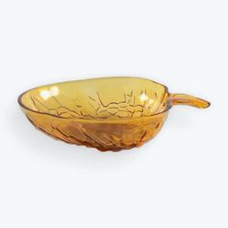 Amber Glass Dish Grape 