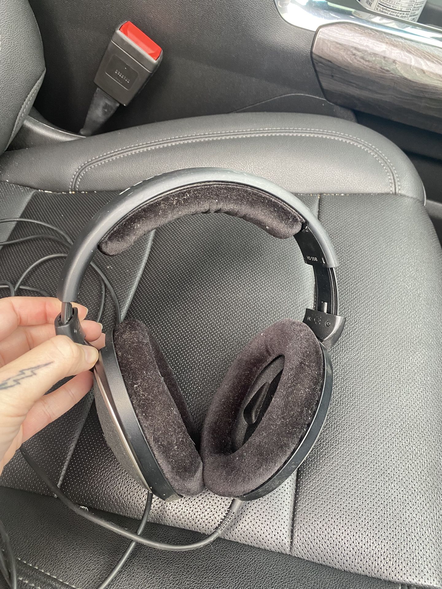 Plug In Sennheiser Headphones 