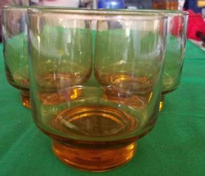 Vintage Amber Glass Tumblers: Retro Barware Set of Three A38V980