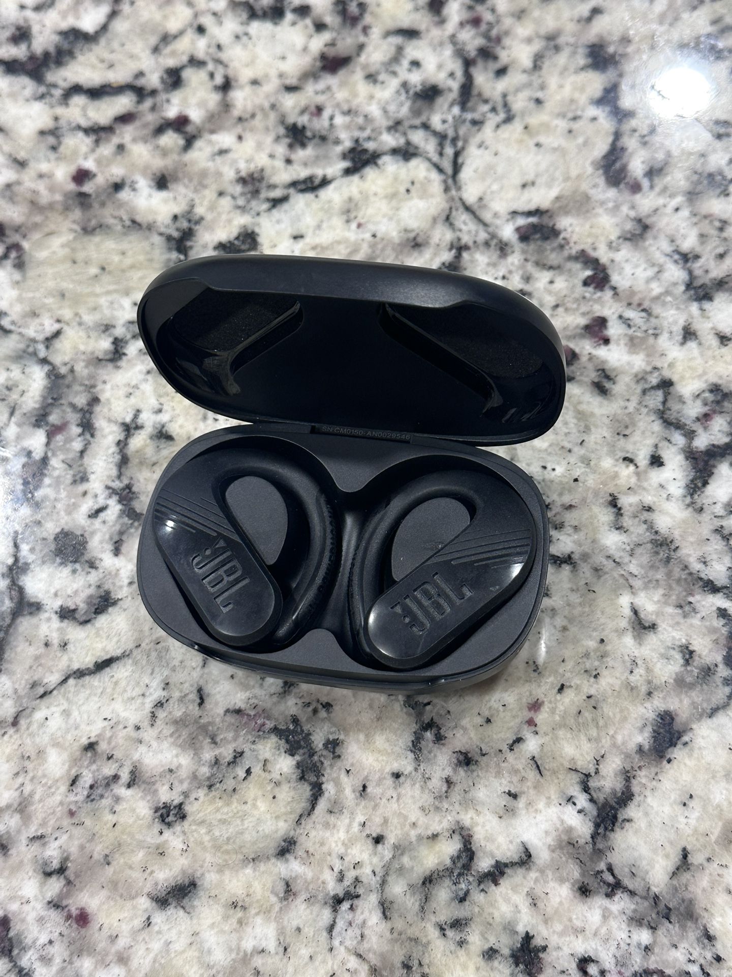 JBL Wireless Headphones