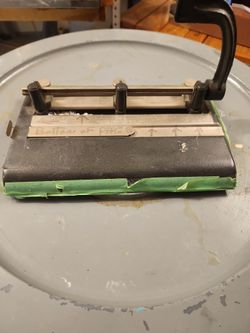 3 ring hole puncher