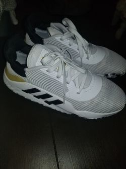 Addidas Bounce size 11