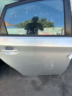 Toyota Prius Rear Door Passenger Side RH Silver electric 2010 - 2015 , J293