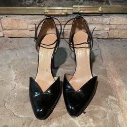 Christian Louboutin Black Patent Heels Size 39