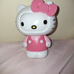 Hello Kitty Figure