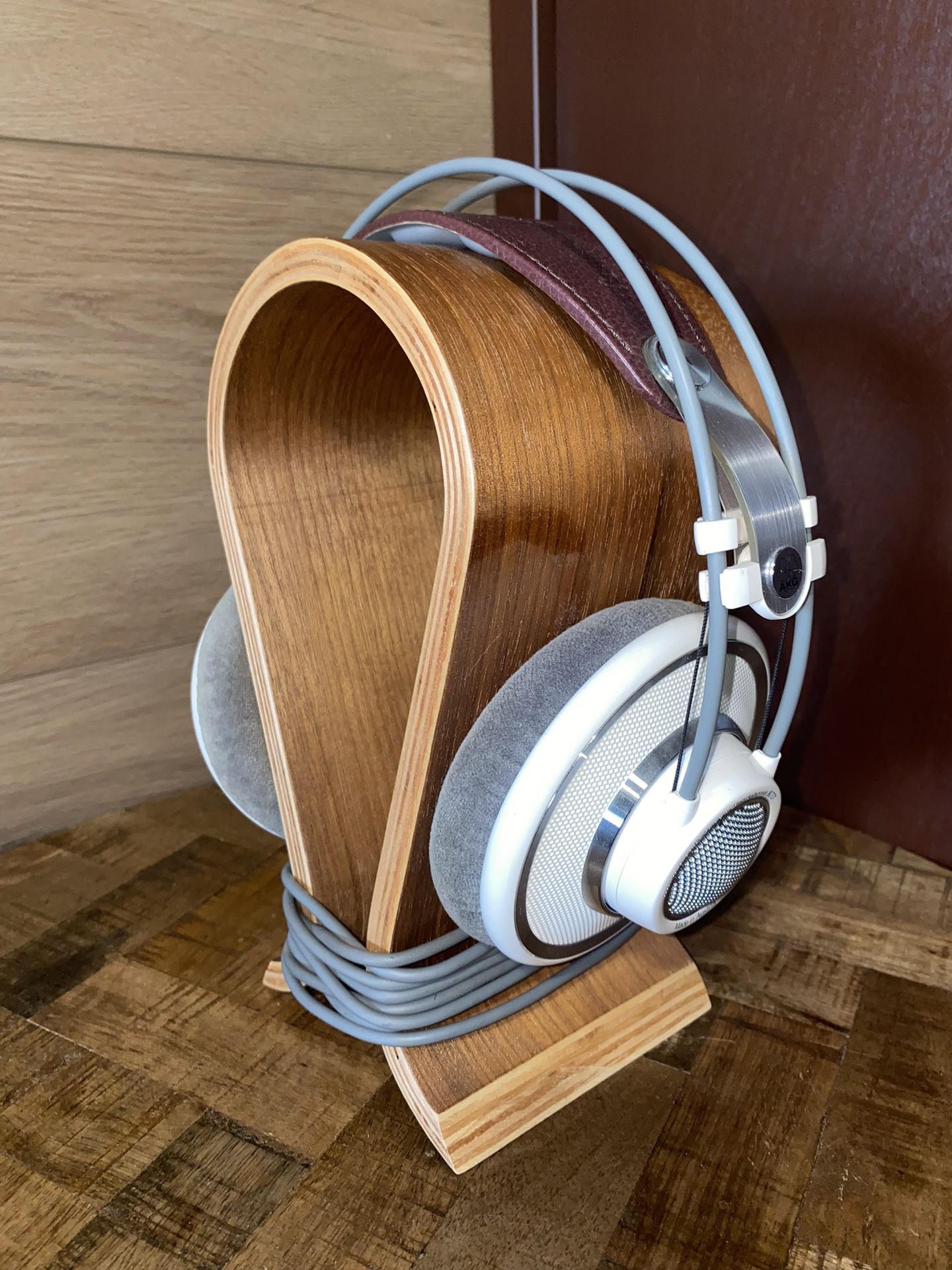 AKG K 701 STEREO HEADPHONES 