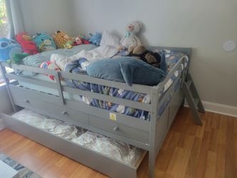 Full size grey trundle bed