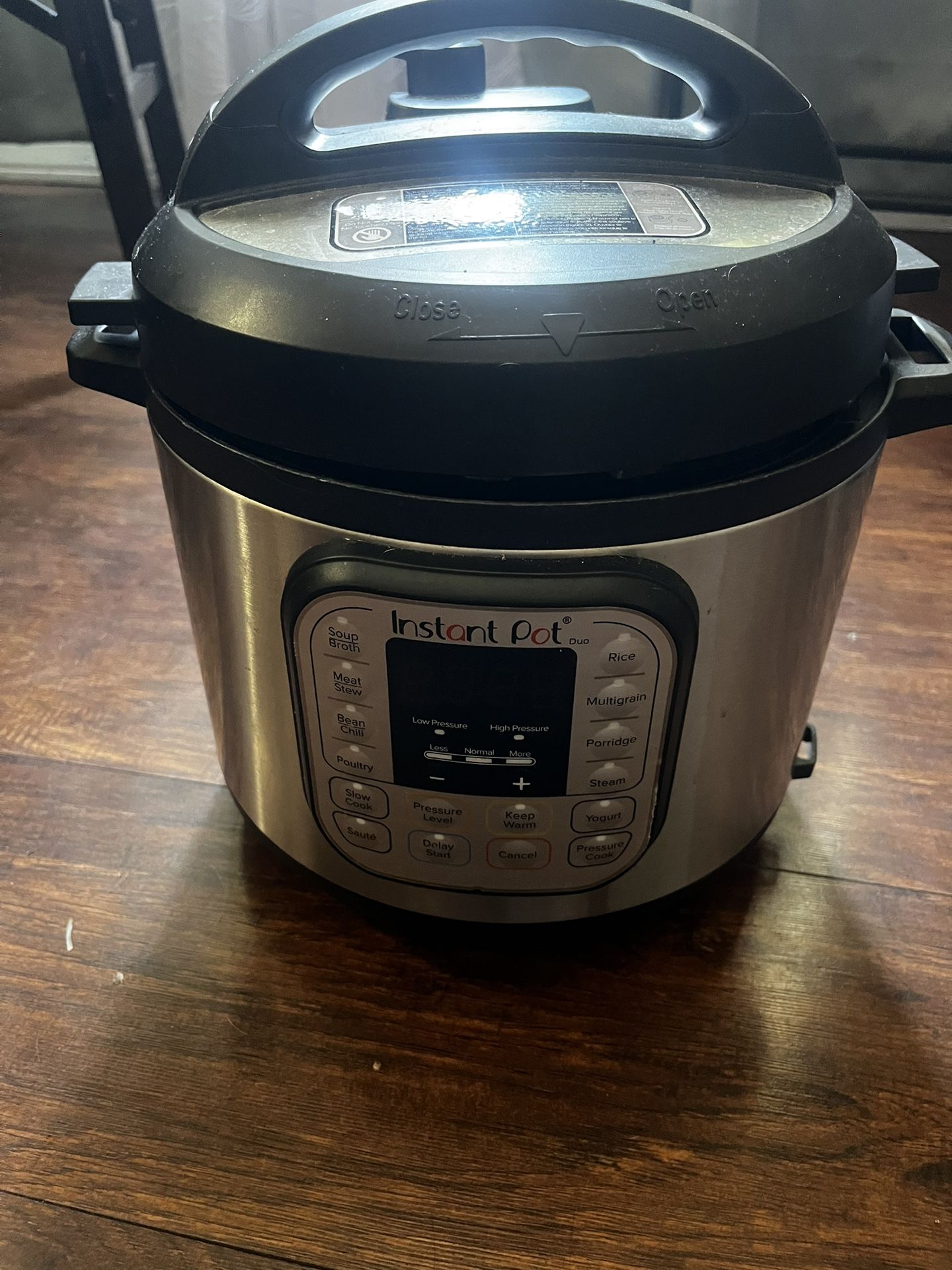 Instant pot- Gently Used