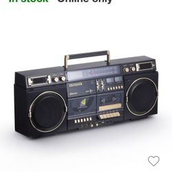 aiwa Retro Boombox CD

Player with Cassette Recording, Bluetooth 5.0,

VU Meters, LCD Display,

Dual 40W Speakers
