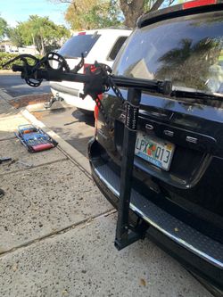 Hollywood Racks Road Runner 4 Bike Carrier for 2" Hitches - Tilting