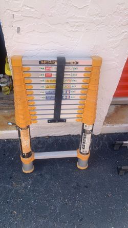 770P+ XTEND + CLIMB 12.5' Telescoping Extension Ladder Extend - Never Used