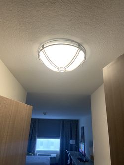 Light Fixtures 