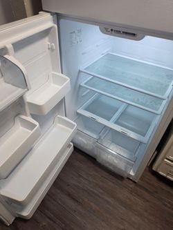 Vissani 18.0 cu. ft. Refrigerator