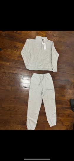 Alo sweatsuit