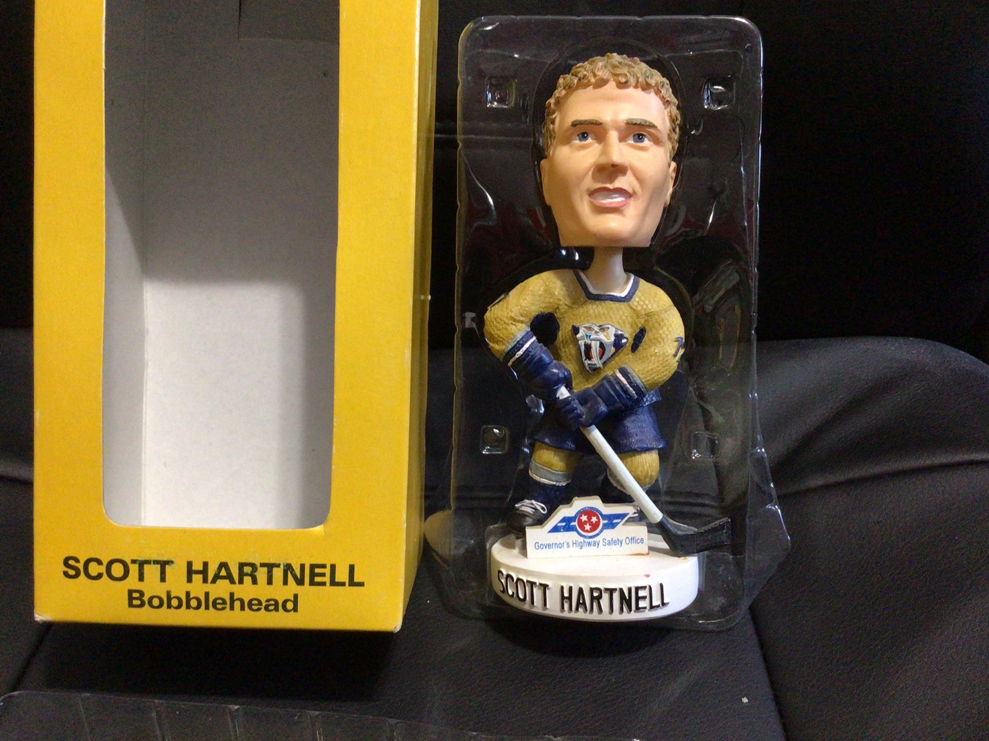 NASHVILLE PREDTORS BOBBLEHEAD 