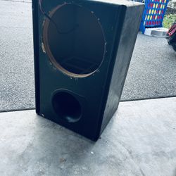 12’ or 15’ Subwoofer Box 