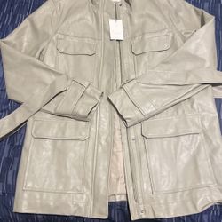 A ,NEW, DAY FOX LEATHER JACKET New! With Tags