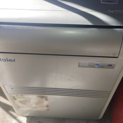 Haier Portable Air Conditioner/ Dehumidifier 
