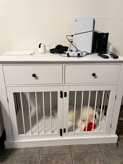Wooden dog crate
