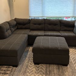 Sectional Couch 