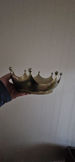 Crown Tray