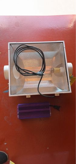 Lumatek 600W Digital Ballast + Air Cooled Grow Light Hood