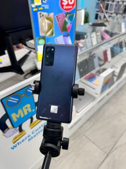 Galaxy S20 FE! 1 YEAR WARRANTY!