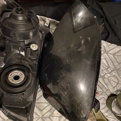 Pair Of 05 Nissan Altima 2.5 S Tinted Headlights 