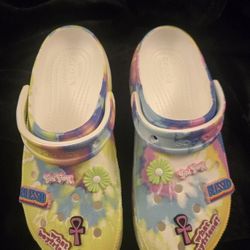 New Without Tags Tie-Dye Crocs