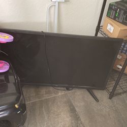 Vidaao 40 Inch Tv Screen With Legs 