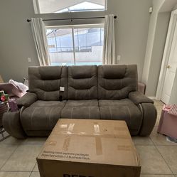 Recliner sofa  great condition