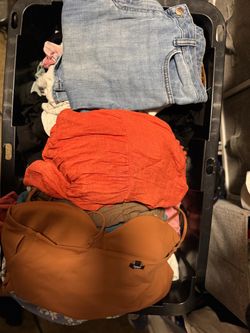 Mixed container of women’s Clothing