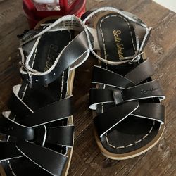 Saltwater Sandals